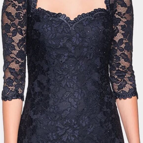 La Femme Navy Blue lace sweetheart neckline gown size 20 NWT - Picture 3 of 16